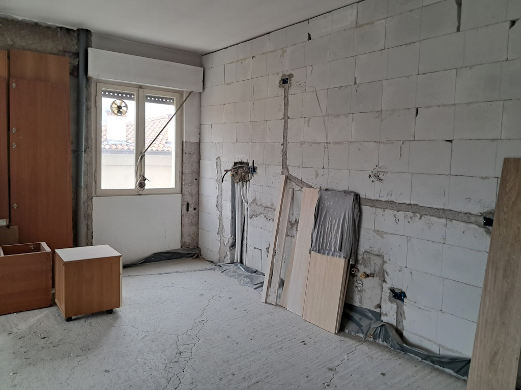 ampio-appartamento-a-salo-02