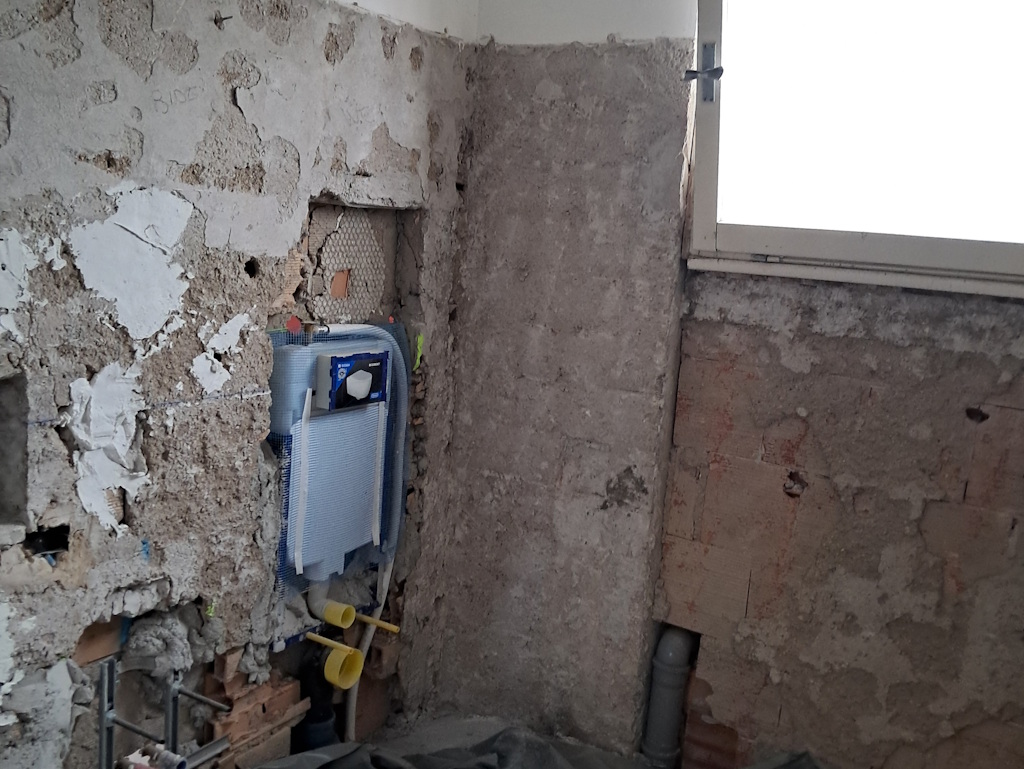 ampio-appartamento-a-salo-04