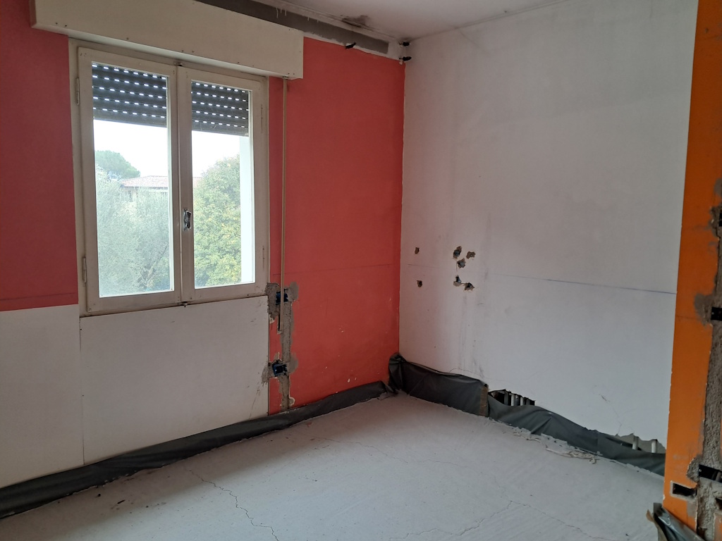 ampio-appartamento-a-salo-06