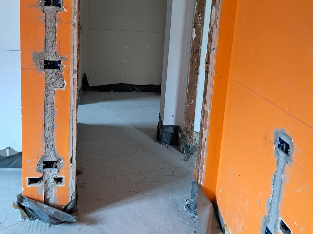 ampio-appartamento-a-salo-07