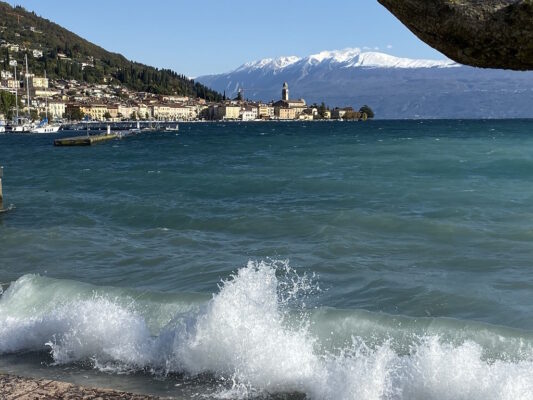 AMPIO APPARTAMENTO A SALO'